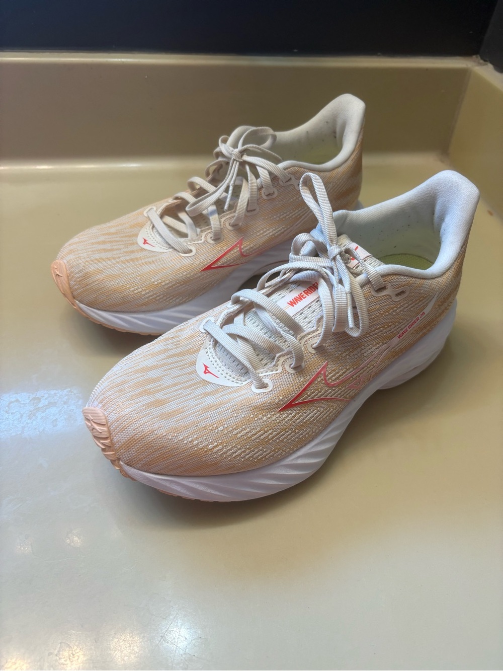 Mizuno Women’s Running Shoes - Peach and White